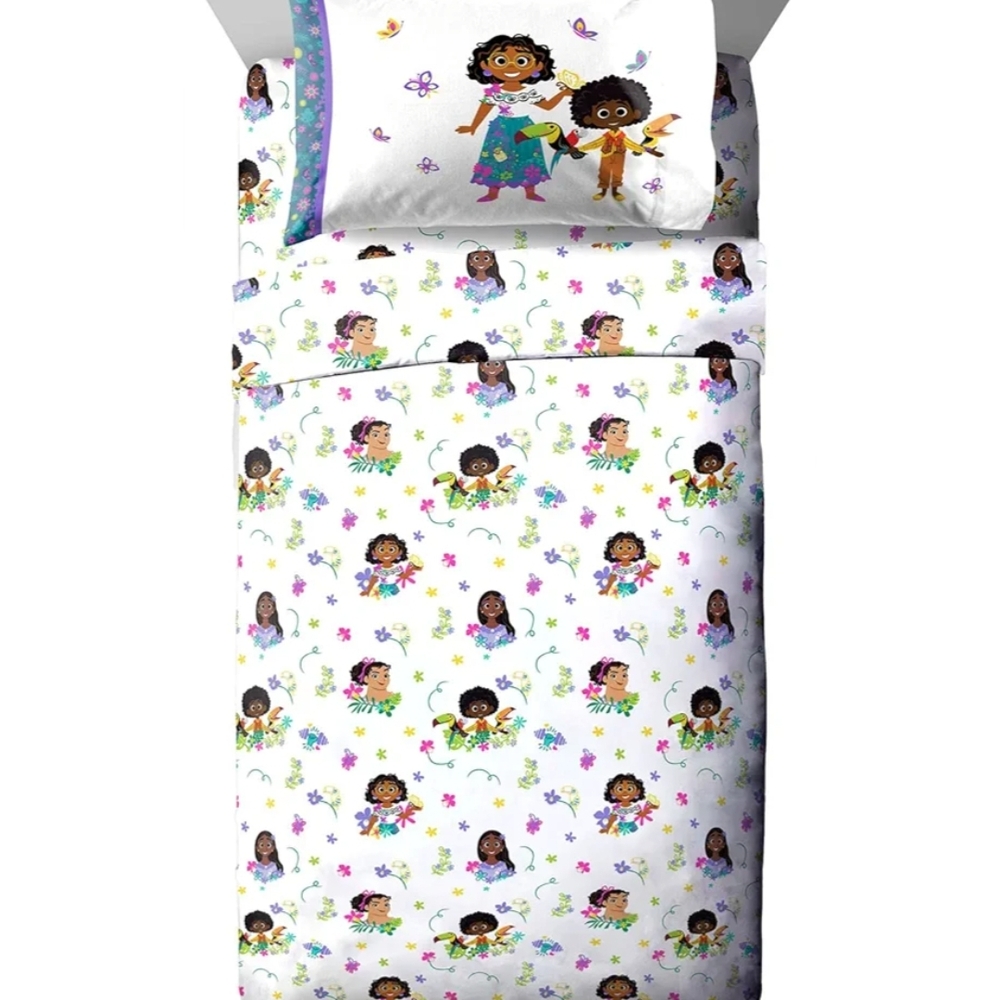 Disney Encanto Full Sheet Set - White